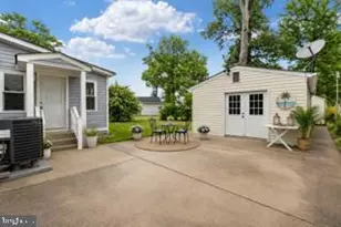 315 Lawrence Ln, Colonial Beach, VA 22443 - Photo 27