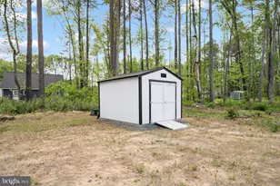 174 Shorewood Dr, Colonial Beach, VA 22443 - Photo 43
