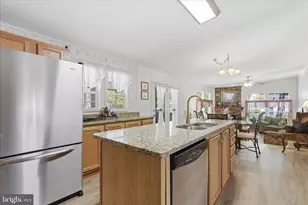 144 Stratford Cir, Colonial Beach, VA 22443 - Photo 13