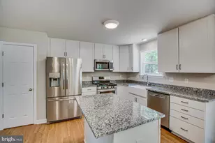 282 Circle Ln, Colonial Beach, VA 22443 - Photo 5