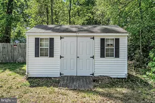 87 Cedar Ln, Colonial Beach, VA 22443 - Photo 25