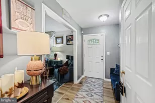 87 Cedar Ln, Colonial Beach, VA 22443 - Photo 5