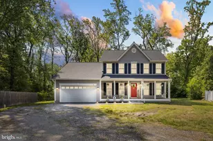 66 San Pedro Dr, Colonial Beach, VA 22443 - Photo 3