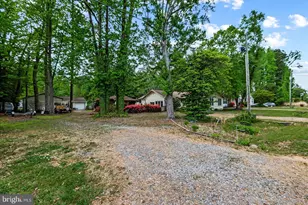 797 Forest Grove Rd, Colonial Beach, VA 22443 - Photo 5