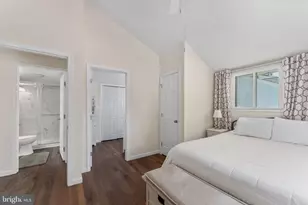 222 Shore Dr, Colonial Beach, VA 22443 - Photo 11