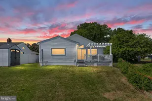 222 Shore Dr, Colonial Beach, VA 22443 - Photo 23