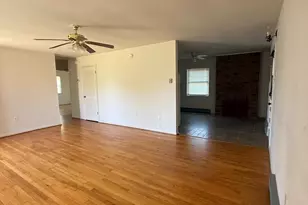 1667 Monroe Bay Cir, Colonial Beach, VA 22443 - Photo 11