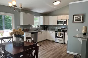 346 Brooks Dr, Colonial Beach, VA 22443 - Photo 9