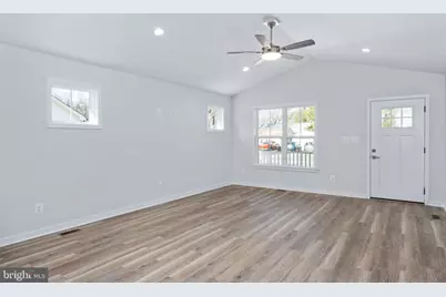 390 Monticello Drive, Colonial Beach, VA 22443 - Photo 11