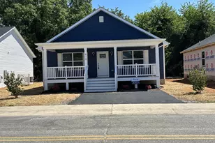 919 Jackson St, Colonial Beach, VA 22443 - Photo 1