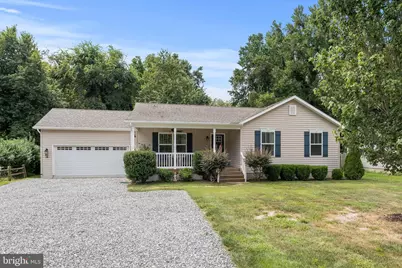 305 Cedar Lane, Colonial Beach, VA 22443 - Photo 5