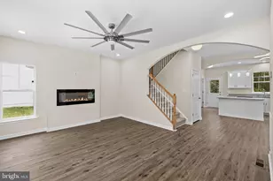 113 Laurel Ln, Colonial Beach, VA 22443 - Photo 9