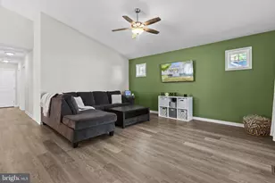 320 2nd St, Colonial Beach, VA 22443 - Photo 9