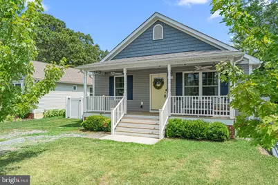320 2nd Street, Colonial Beach, VA 22443 - Photo 1