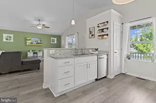320 2nd St, Colonial Beach, VA 22443 - Photo 7