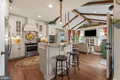 1010 Monroe Bay Avenue, Colonial Beach, VA 22443 - Photo 11