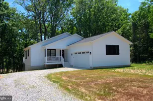 181 Haulover Dr, Montross, VA 22520 - Photo 1