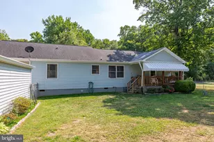 360 Cedar Ln, Colonial Beach, VA 22443 - Photo 47