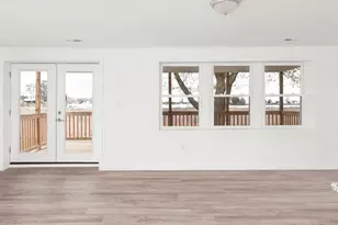 1058 Shore Dr, Colonial Beach, VA 22443 - Photo 11