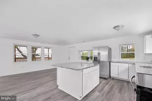1058 Shore Dr, Colonial Beach, VA 22443 - Photo 21