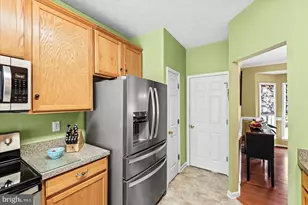 302 Forest Ave, Colonial Beach, VA 22443 - Photo 17