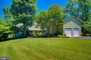 579 Bay Pointe Dr, Montross, VA 22520 - Photo 3