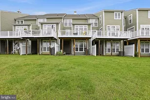 310 Monroe Pt Dr, Colonial Beach, VA 22443 - Photo 27