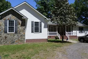 202 Baylor Dr, Montross, VA 22520 - Photo 1