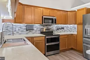 262 Rolando Dr, Colonial Beach, VA 22443 - Photo 13