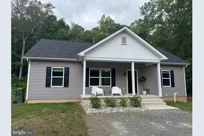 903 Albrough Boulevard, Colonial Beach, VA 22443 - Photo 35