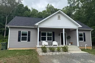 903 Albrough Blvd, Colonial Beach, VA 22443 - Photo 35