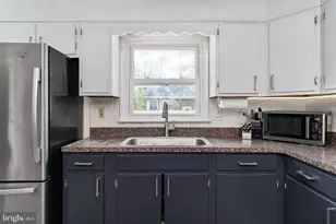 160 12th St, Colonial Beach, VA 22443 - Photo 15