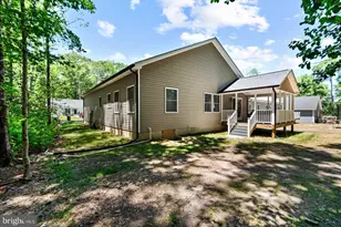 192 Woodmount Dr, Colonial Beach, VA 22443 - Photo 5