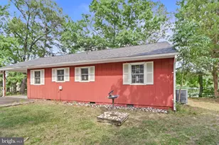 434 Mattox Ave, Colonial Beach, VA 22443 - Photo 31