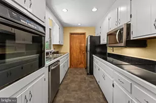 14449 Kings Hwy, Montross, VA 22520 - Photo 11