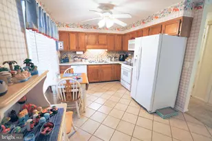 311 Marshall Ave, Colonial Beach, VA 22443 - Photo 25