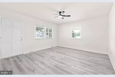 333 Santa Maria Avenue, Colonial Beach, VA 22443 - Photo 7