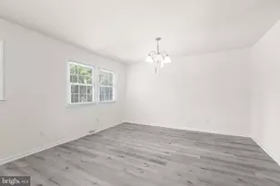 333 Santa Maria Ave, Colonial Beach, VA 22443 - Photo 11