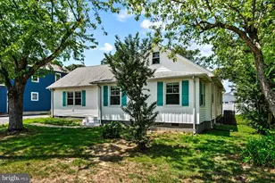 505 Monroe Bay Ave, Colonial Beach, VA 22443 - Photo 3