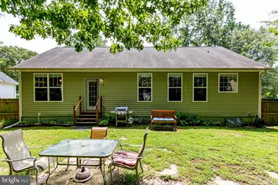 211 Meadow Avenue, Colonial Beach, VA 22443 - Photo 5