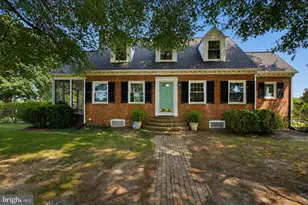 208 Coles Point Rd, Hague, VA 22469 - Photo 1