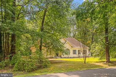 112 Stratford Circle, Colonial Beach, VA 22443 - Photo 3