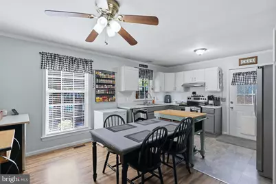 154 Woodmount Drive, Colonial Beach, VA 22443 - Photo 9