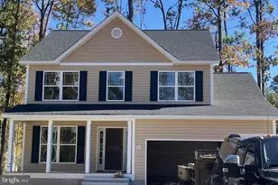 418 Shorewood Dr, Colonial Beach, VA 22443 - Photo 1