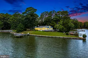 105 Washington Cir, Kinsale, VA 22488 - Photo 1