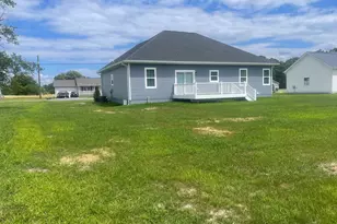 845 Royal Way, Montross, VA 22520 - Photo 3