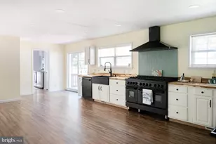 811 Long Point Rd, Hague, VA 22469 - Photo 21