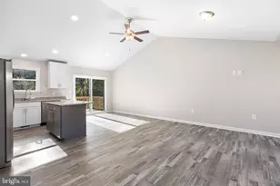 273 Azure Dr, Colonial Beach, VA 22443 - Photo 11