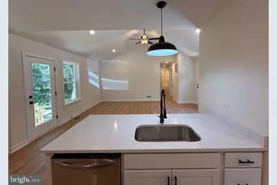 387 Forest Grove Ave, Colonial Beach, VA 22443 - Photo 11