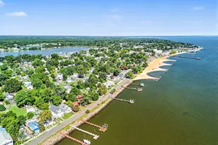 415 Lossing Ave, Colonial Beach, VA 22443 - Photo 9